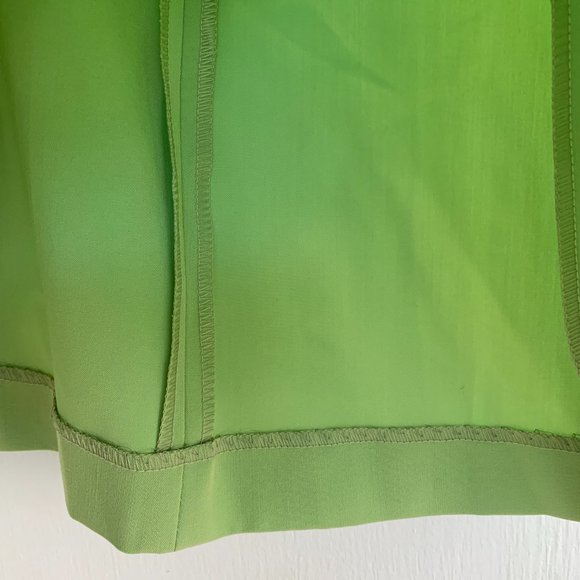 Beautiful Green Skirt - Perfect for Spring/Summer! - Picture 6 of 13